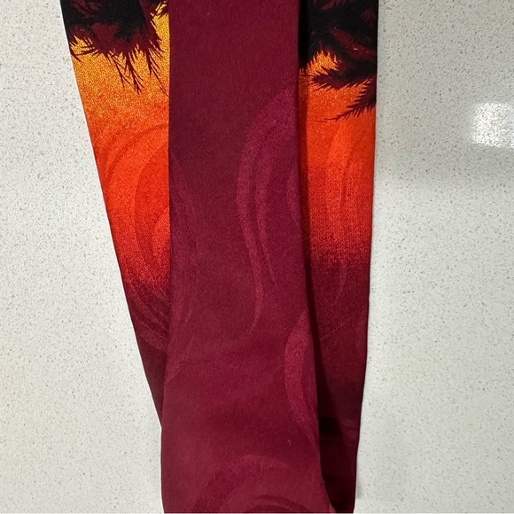 Vintage Jurassic park brachiosaurus 100% Italian silk tie - Picture 8 of 16